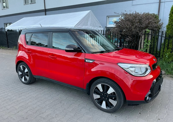 Kia Soul cena 47500 przebieg: 66500, rok produkcji 2014 z Ząbki małe 497